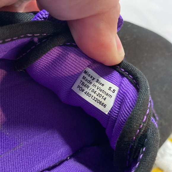 Vans Purple and Black Low Top Sneakers Size 5.5 - Picture 10 of 11